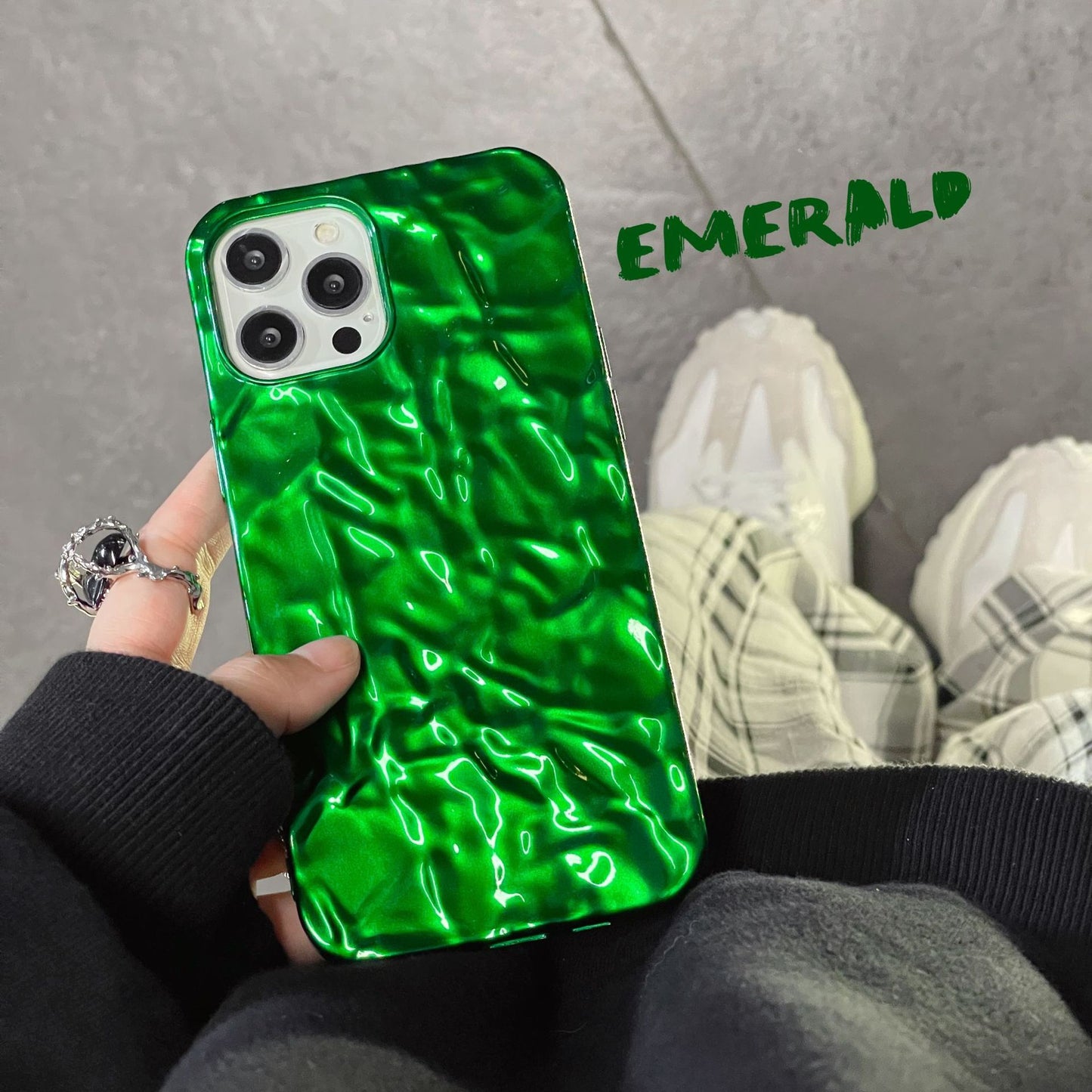 Wrinkled iPhone 17 electroplated phone case ins silicone case 16promax suitable for Apple 12